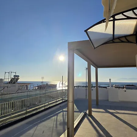 Downtown Sea View Penthouse Lägenhet Nea Moudhania