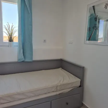Lucas Downtown Sea View 3 Bedrooms Apartamant *