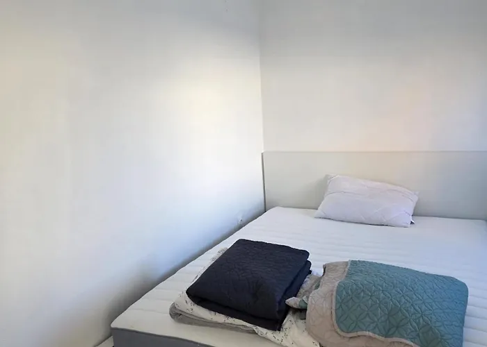 Downtown Sea View Penthouse Apartment