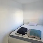 Downtown Sea View Penthouse Апартаменты